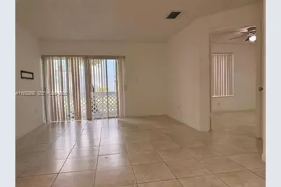 6755 NW 175th Ln #M-9, Hialeah, FL 33015 - Photo 10