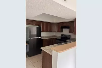 3680 N 56 Ave #806, Hollywood, FL 33021 - Photo 1