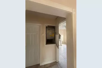 1087 NW 51st St #1089, Miami, FL 33127 - Photo 4