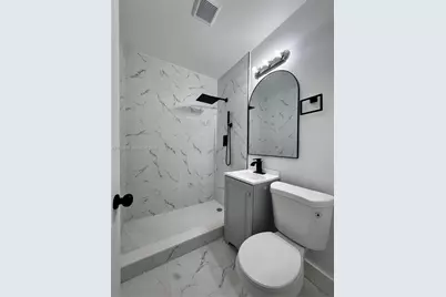 1040 Curtiss Dr, Opa-Locka, FL 33054 - Photo 12