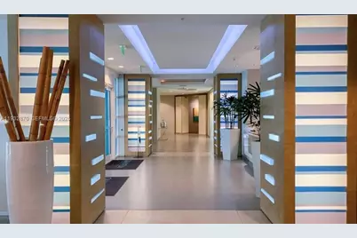 1900 N Bayshore Dr #710, Miami, FL 33132 - Photo 22