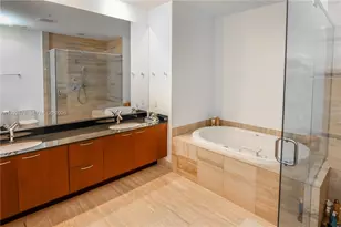 15811 Collins Ave, Sunny Isles Beach, FL 33160 - Photo 30