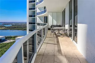 15811 Collins Ave, Sunny Isles Beach, FL 33160 - Photo 48