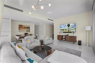 300 Biscayne Blvd Way, Miami, FL 33131 - Photo 8