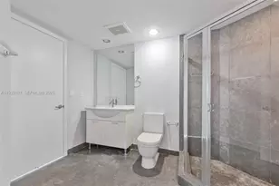 475 Brickell Ave, Miami, FL 33131 - Photo 14