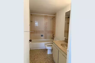 2500 Parkview Dr #1208, Hallandale Beach, FL 33009 - Photo 10