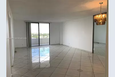 2500 Parkview Dr #1208, Hallandale Beach, FL 33009 - Photo 4