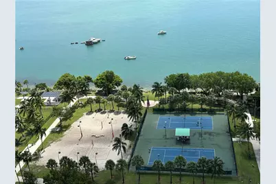 1750 N Bayshore Dr #2603, Miami, FL 33132 - Photo 2