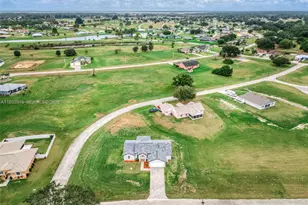 6724 Heavitree Dr, Sebring, FL 33876 - Photo 52