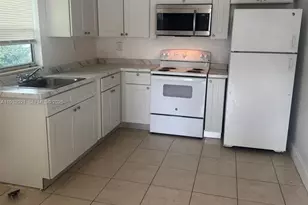 611 S 24th Ave, Hollywood, FL 33020 - Photo 2