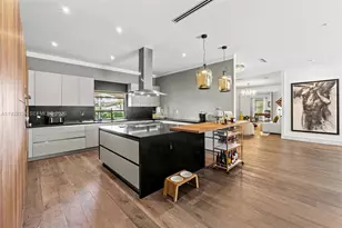 680 Buttonwood Ln, Miami, FL 33137 - Photo 24