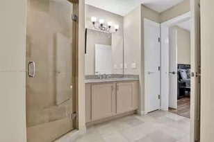 16100 Emerald Estates Dr, Weston, FL 33331 - Photo 32