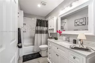 881 SW 126th Way, Davie, FL 33325 - Photo 26