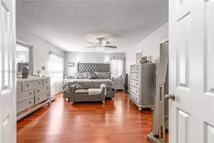 881 SW 126th Way, Davie, FL 33325 - Photo 20