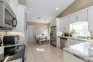 881 SW 126th Way, Davie, FL 33325 - Photo 16