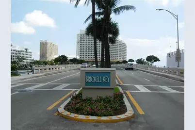 540 Brickell Key Dr #826, Miami, FL 33131 - Photo 38