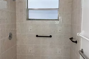 6501 Winfield Blvd, Margate, FL 33063 - Photo 14