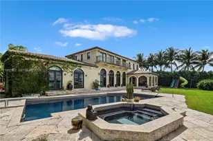 10330 W Broadview Dr, Bay Harbor Islands, FL 33154 - Photo 14