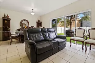 775 SW 6th Ct, Florida City, FL 33034 - Photo 6