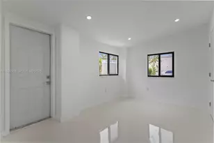 1640 NE 183 St, North Miami Beach, FL 33179 - Photo 32
