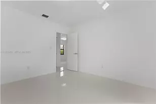 1640 NE 183 St, North Miami Beach, FL 33179 - Photo 22