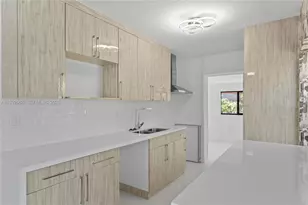 1640 NE 183 St, North Miami Beach, FL 33179 - Photo 14