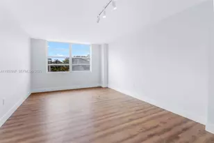 2801 NE 183rd St, Aventura, FL 33160 - Photo 8