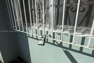 830 SW 72nd Ave, Miami, FL 33144 - Photo 8