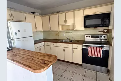 830 SW 72nd Ave, Miami, FL 33144 - Photo 18