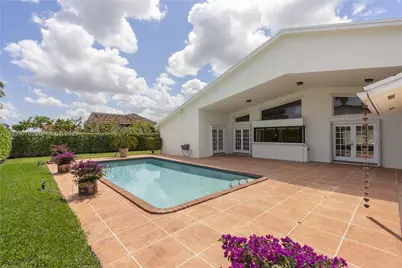 13945 SW 107th Ct, Miami, FL 33176 - Photo 16