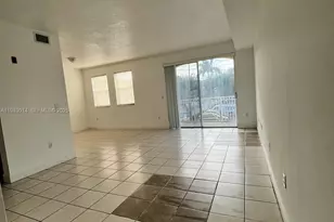 8964 W Flagler St, Miami, FL 33174 - Photo 4