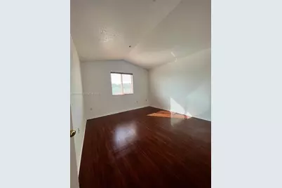 8964 W Flagler St #209, Miami, FL 33174 - Photo 8