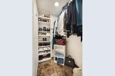 5401 Collins Ave #102, Miami Beach, FL 33140 - Photo 18