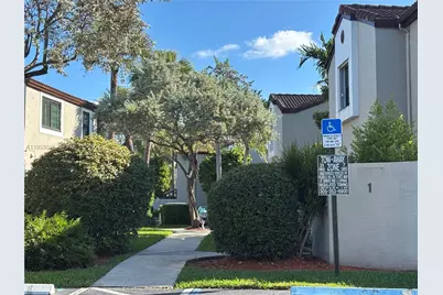 10520 SW 153rd Ct #1, Miami, FL 33196 - Photo 2