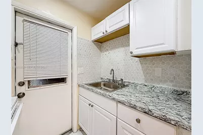 2335 NE 172nd St #4, North Miami Beach, FL 33160 - Photo 22