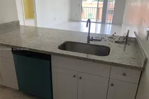 555 NE 123rd St, North Miami, FL 33161 - Photo 6