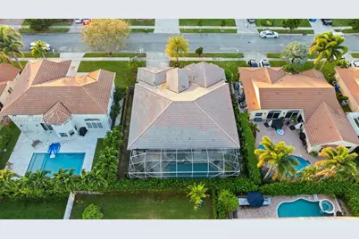 343 SW 187th Ter, Pembroke Pines, FL 33029 - Photo 46