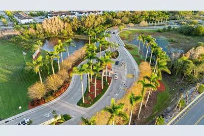 343 SW 187th Ter, Pembroke Pines, FL 33029 - Photo 52