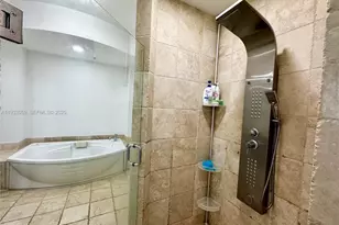 18201 Collins Ave, Sunny Isles Beach, FL 33160 - Photo 40