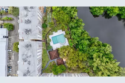 17890 W Dixie Hwy 614 Hwy #614, North Miami Beach, FL 33160 - Photo 28