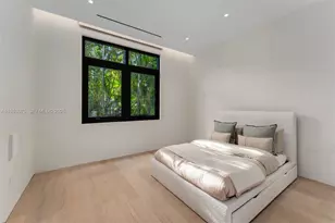 661 Melaleuca Ln, Miami, FL 33137 - Photo 46