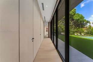 661 Melaleuca Ln, Miami, FL 33137 - Photo 44