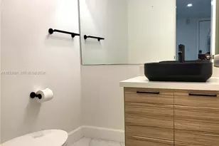 9723 N New River Canal Rd, Plantation, FL 33324 - Photo 16