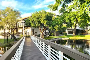 9723 N New River Canal Rd, Plantation, FL 33324 - Photo 36