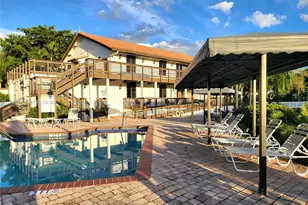 9723 N New River Canal Rd, Plantation, FL 33324 - Photo 46