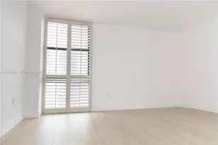 3625 N Country Club Dr, Aventura, FL 33180 - Photo 16