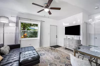 859 NE 90th St, Miami, FL 33138 - Photo 12