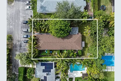 859 NE 90th St, Miami, FL 33138 - Photo 1