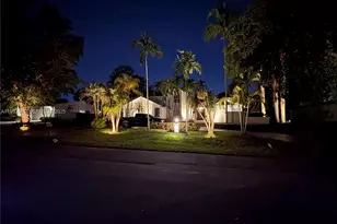 8265 SW 176th Terrace, Palmetto Bay, FL 33157 - Photo 1