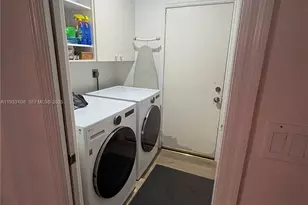 8265 SW 176th Terrace, Palmetto Bay, FL 33157 - Photo 16